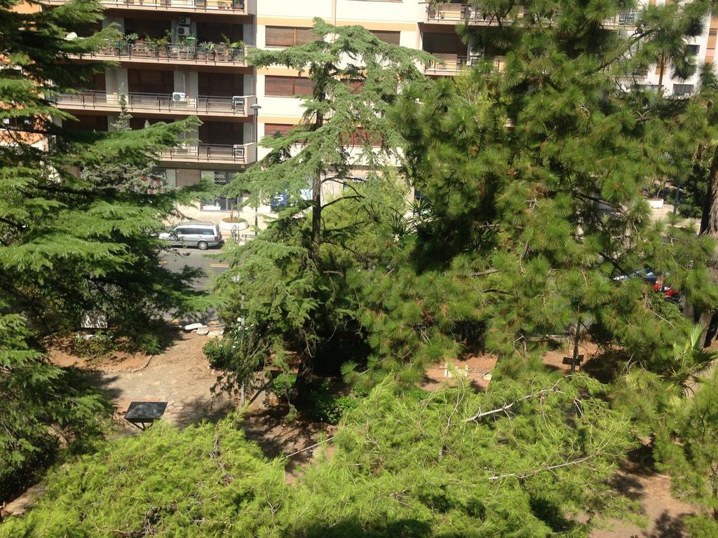 B&B Al Giardino Inglese Palermo Eksteriør bilde